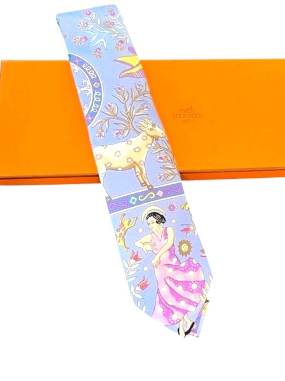 Hermès Vintage Graphic Tie Lavender Multi-Colored Pattern 100% Silk - Picture 3 of 8